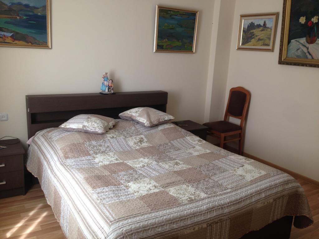 Art Guesthouse Єреван Екстер'єр фото